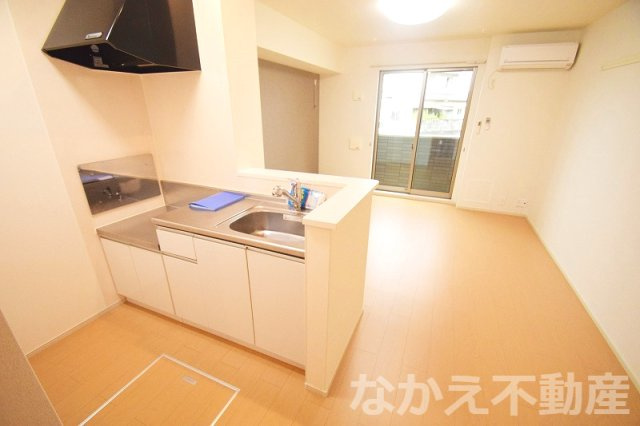 【居間・リビング】 | ゆったり過ごせる居間です