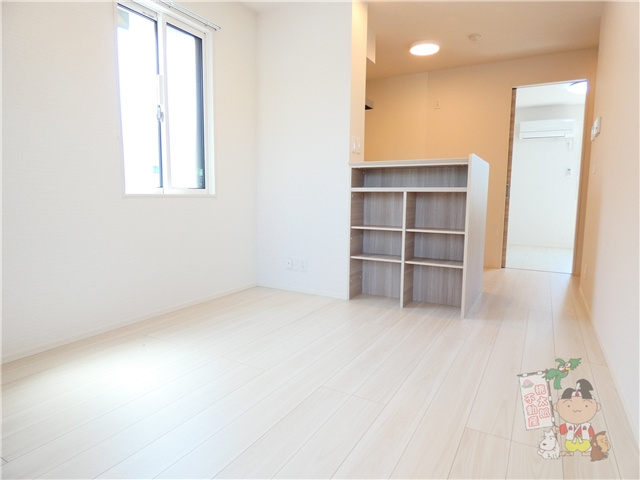 トリシア原尾島の居間・リビング