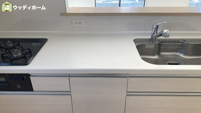 川口市石神　中古一戸建てのキッチン
