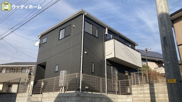 川口市石神　中古一戸建ての外観