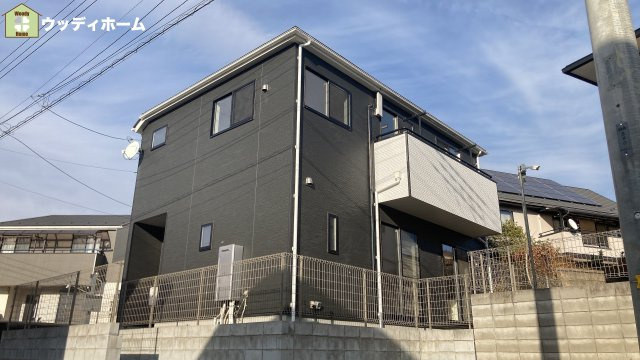 川口市石神　中古一戸建ての外観