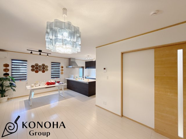 【中古戸建】児玉郡上里町七本木　の居間・リビング|■リビング