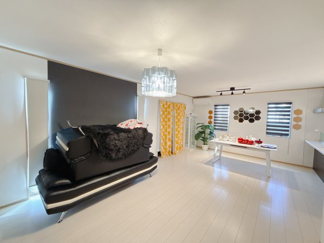 【中古戸建】児玉郡上里町七本木　の居間・リビング|■リビング