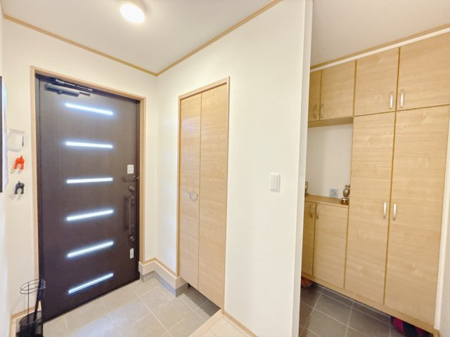 【中古戸建】児玉郡上里町七本木　の玄関|■玄関