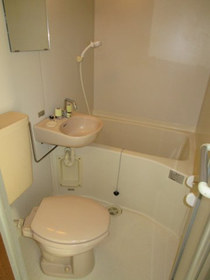 【浴室】 | ハサウェイ