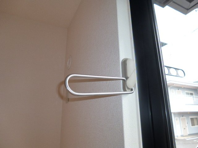 倉敷市大島のアパートの設備|室内物干し