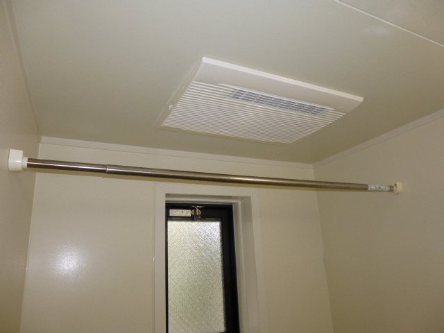 倉敷市大島のアパートの設備|浴室乾燥機