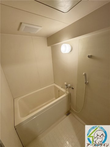 ハイツ旭が丘の浴室