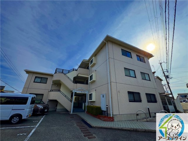 ハイツ旭が丘の外観