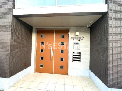 【エントランス】 | フェアリーコート