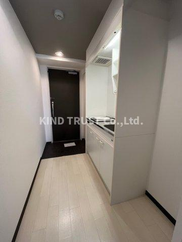 ロイヤルメゾン西天満の居間・リビング|ゆったりとした居間です