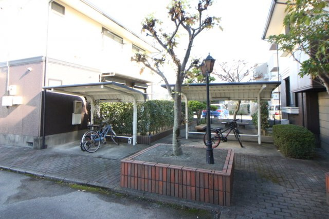 ネオポリス江上