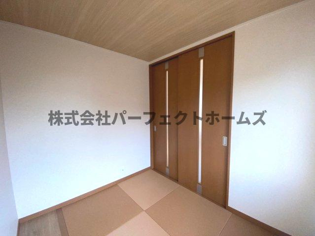 神宮寺戸建の洋室|洋室です