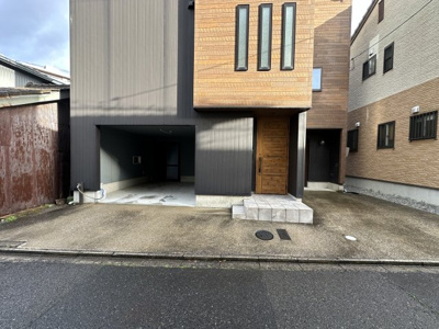 【外観】 | 松並町　中古3階建