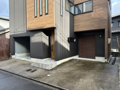 【外観】 | 松並町　中古3階建