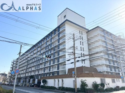 【外観】 | 明石ハウス１号棟 | 令和6年12月リフォーム済
ペット飼育相談可能マンション