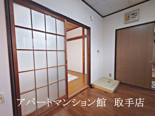 ヴィライースト(Villa East)の居間・リビング