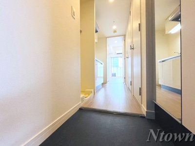 【玄関】 | プレサンス丸の内アドブル | 落ち着いた玄関です