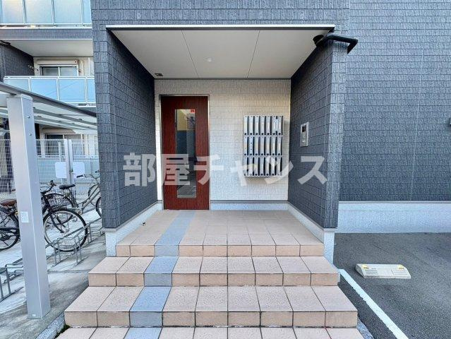 リブリ・浄心Bのエントランス