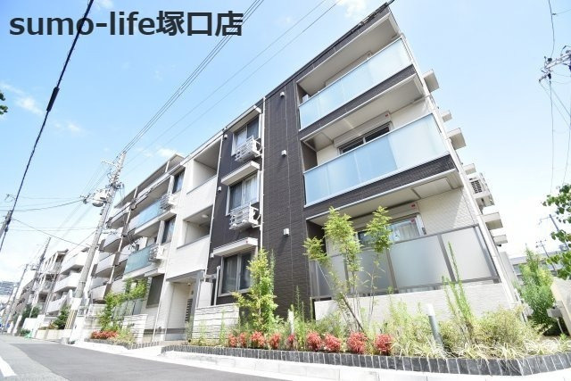 メゾン塚口の外観
