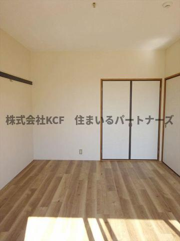 上津コーポB棟の洋室|コンパクトで使いやすい洋室です