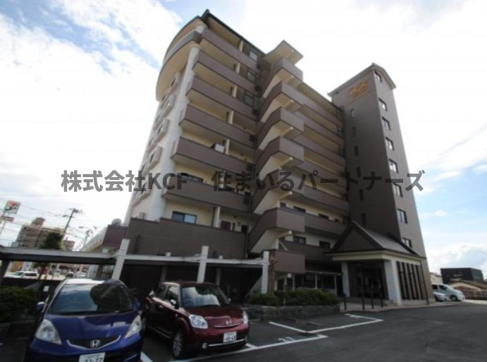 エテルナエーカーズの外観|外観もきれいです