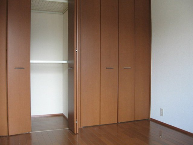 ブルーツリーアンの収納|ちょっとした収納スペースも充実しています