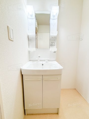 ラ・ソレイユの洗面所|広い洗面スペースです★