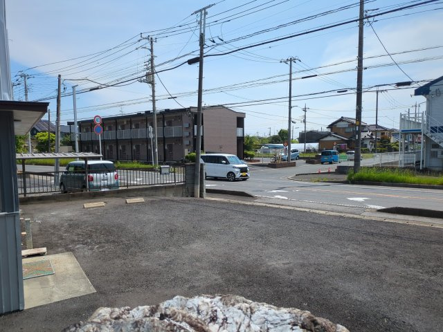 【駐車場】 | 大網白里市永田　事務所付中古戸建