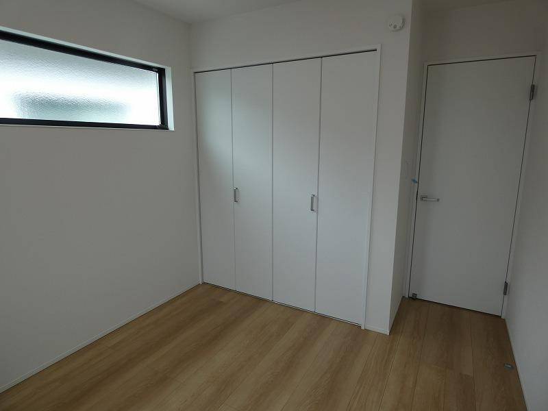 石立町　中古戸建　の洋室
