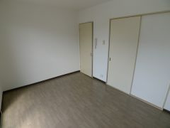 【洋室】 | セピアコート