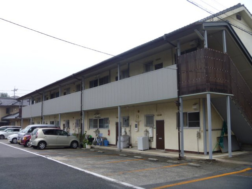 apartment 十日市南１丁目