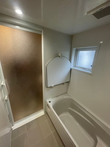 中古住宅　垂井町宮代の浴室