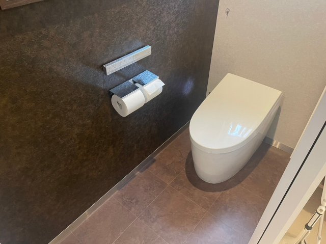 中古住宅　垂井町宮代のトイレ