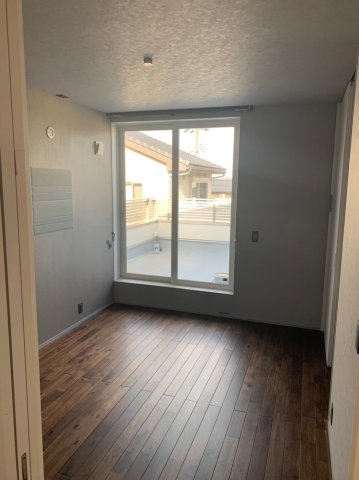 中古住宅　垂井町宮代の洋室