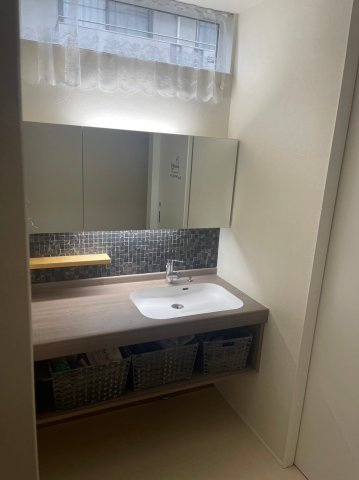中古住宅　垂井町宮代の洗面所