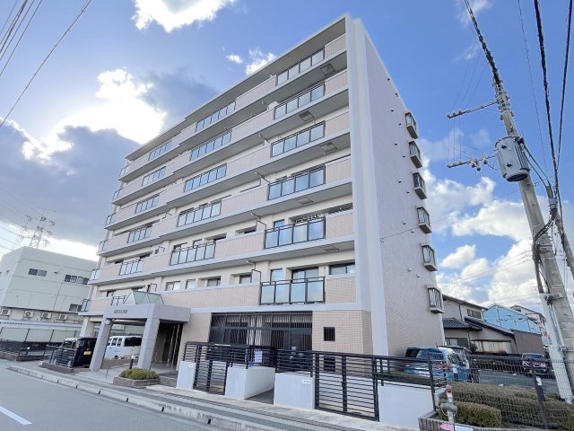 ホルトハイム城南の外観