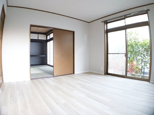 【居間・リビング】