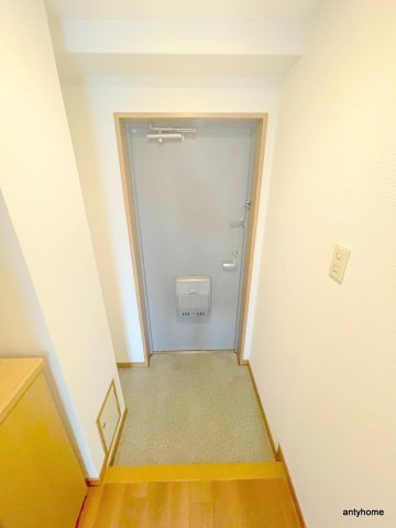 M緑地　仲介手数料無料の玄関