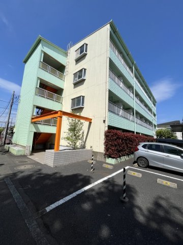 小平市小川町１丁目の賃貸マンションの駐車場
