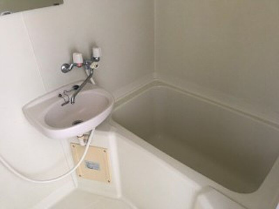 【浴室】 | ハイツベルフロール A棟