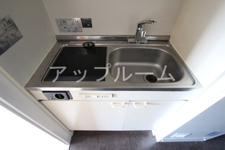 グローリ大島のキッチン