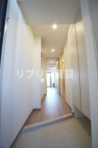 ステージファースト千葉中央の玄関
