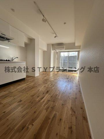 仲介手数料０円！Ｃｏｍｆｏｒｔ山王の居間・リビング