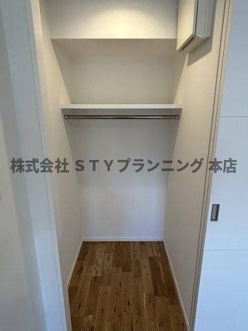 仲介手数料０円！Ｃｏｍｆｏｒｔ山王の収納