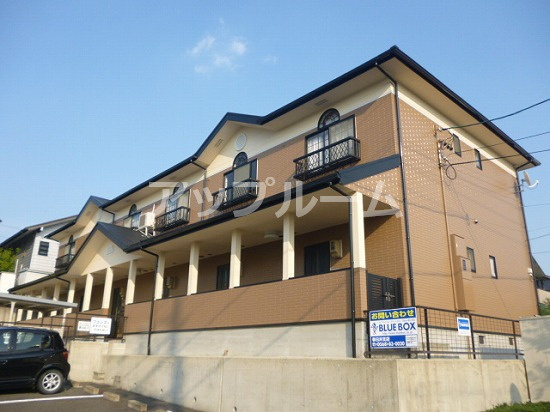 ＦＡＭＩＬＬＥ吉根の外観