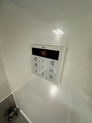 【設備】 | WINDMILL D/ウィンドミル | バスルームは追い焚き機能付きです！いつでもぽかぽかお風呂に入れて一日の疲れもリフレッシュ♪