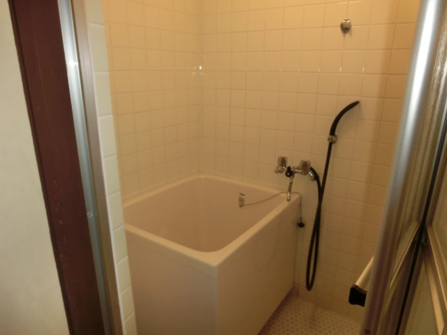 メゾン宇品の浴室|コンパクトで使いやすいお風呂です