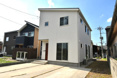 【外観】 | 吉岡貸家