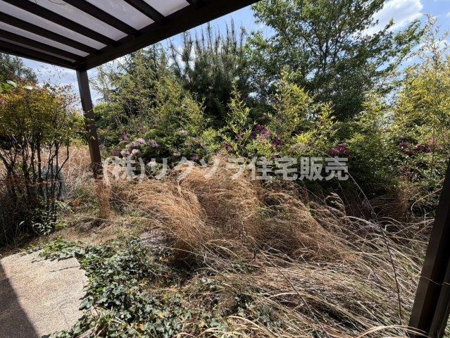 翠香園町　中古一戸建ての庭|■物件内覧・資金計画相談・住宅ローン相談、リフォーム相談、お問合せ受付中■
※当日・翌日のご内覧、ご相談はお電話でのお問合せがスムーズです！